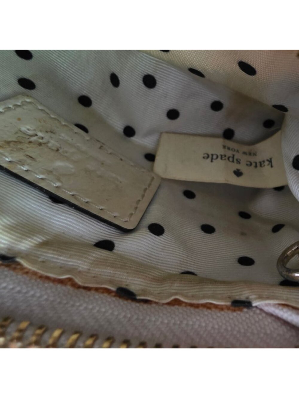Kate Spade New York Primrose Hill White & Black Patent Leather Zip Coin Pouch - Picture 6 of 8
